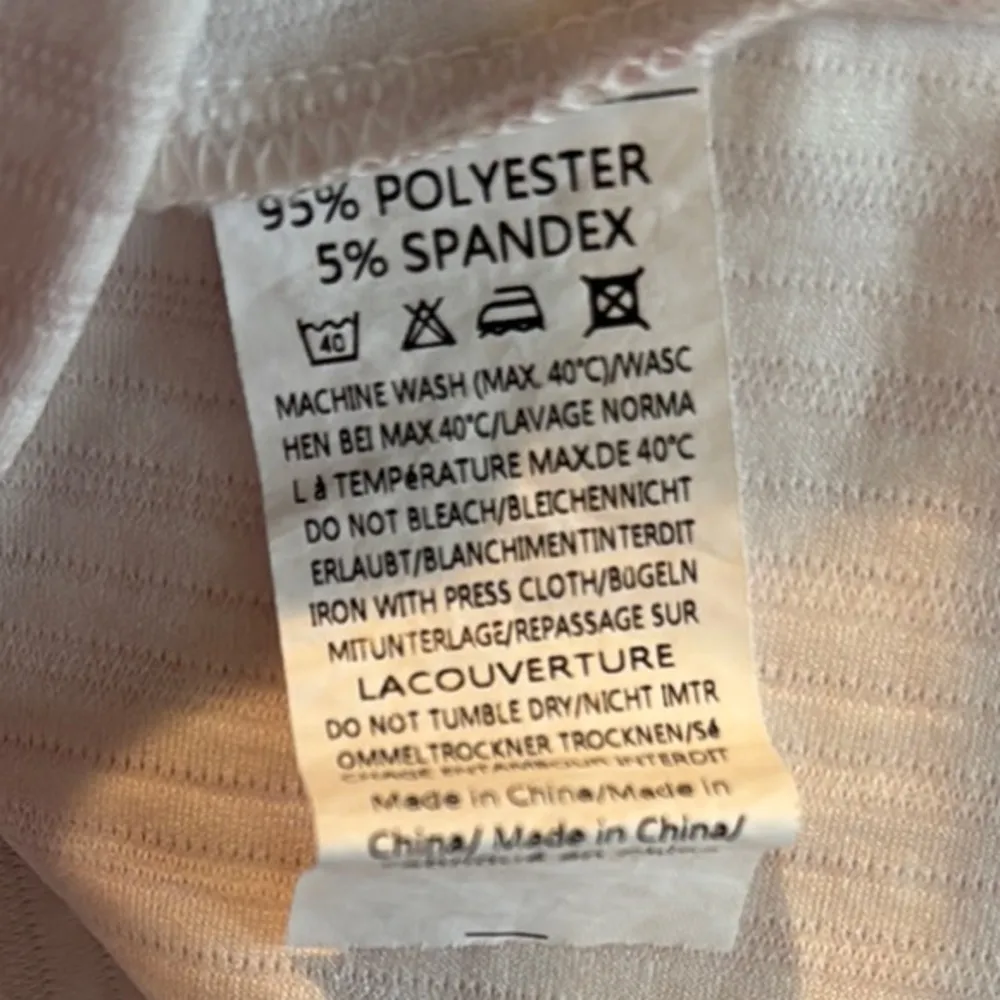 Zeagoo Pink and White Puff Sleeve Ruffled Blouse - Image 5