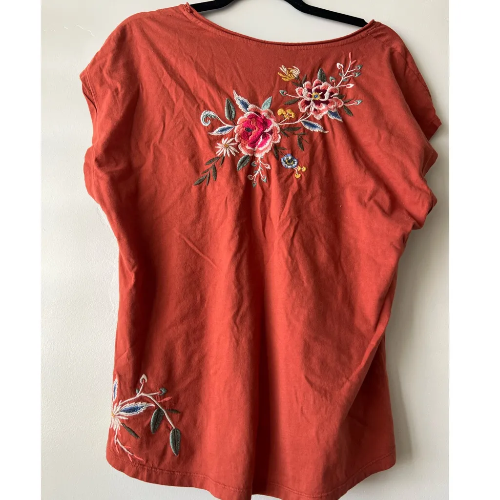 Johnny Was Assa Cap Sleeve Floral Tee Shirt - Image 2