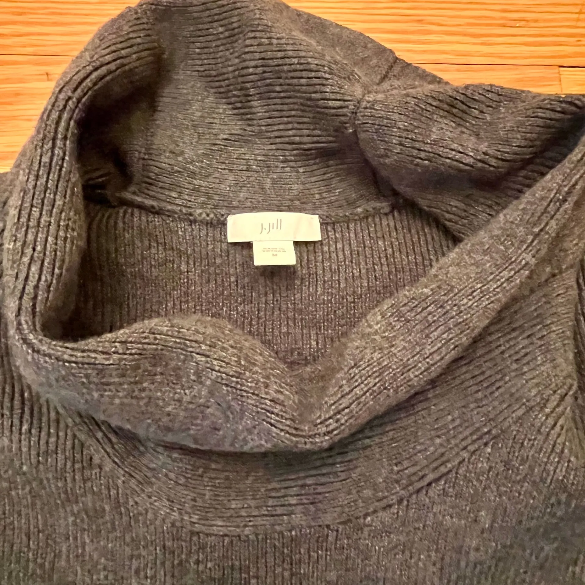 J.Jill Charcoal Gray Cowl Neck Sweater Dress Tunic Side Slits Medium Casual Chic - Image 5