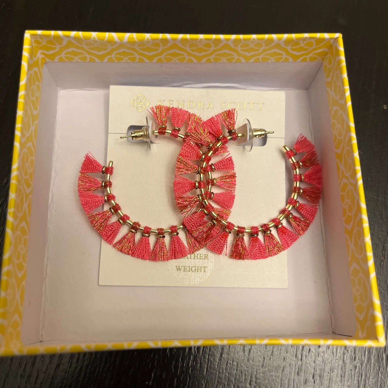 KENDRA SCOTT NEW Evie Hoop Fringe Tassel Pink Gold Plated Earrings - Image 7