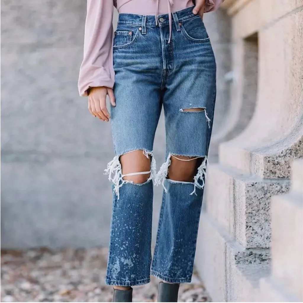 Levi's Women's 501 Original‎ Premium Cropped Jeans in Athens Ranks Size 24 x 26 - Image 14