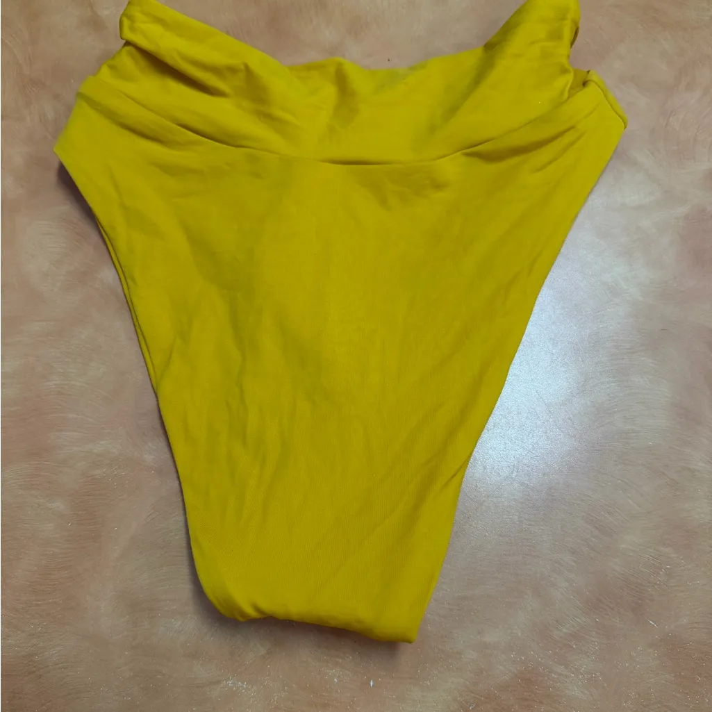 Soluna Swim Yellow Bikini Bottom with Chain Detail Size XS - Image 2