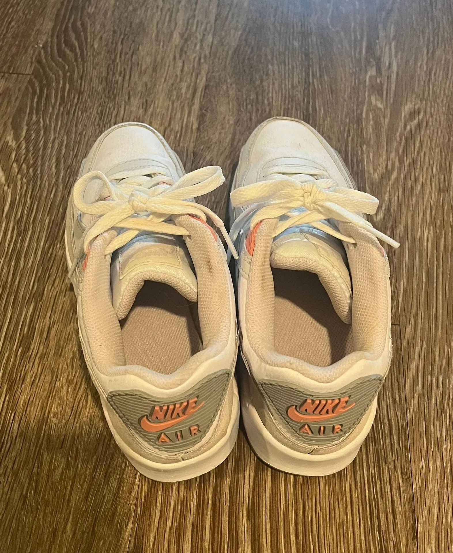 Nike sneakers - Image 7