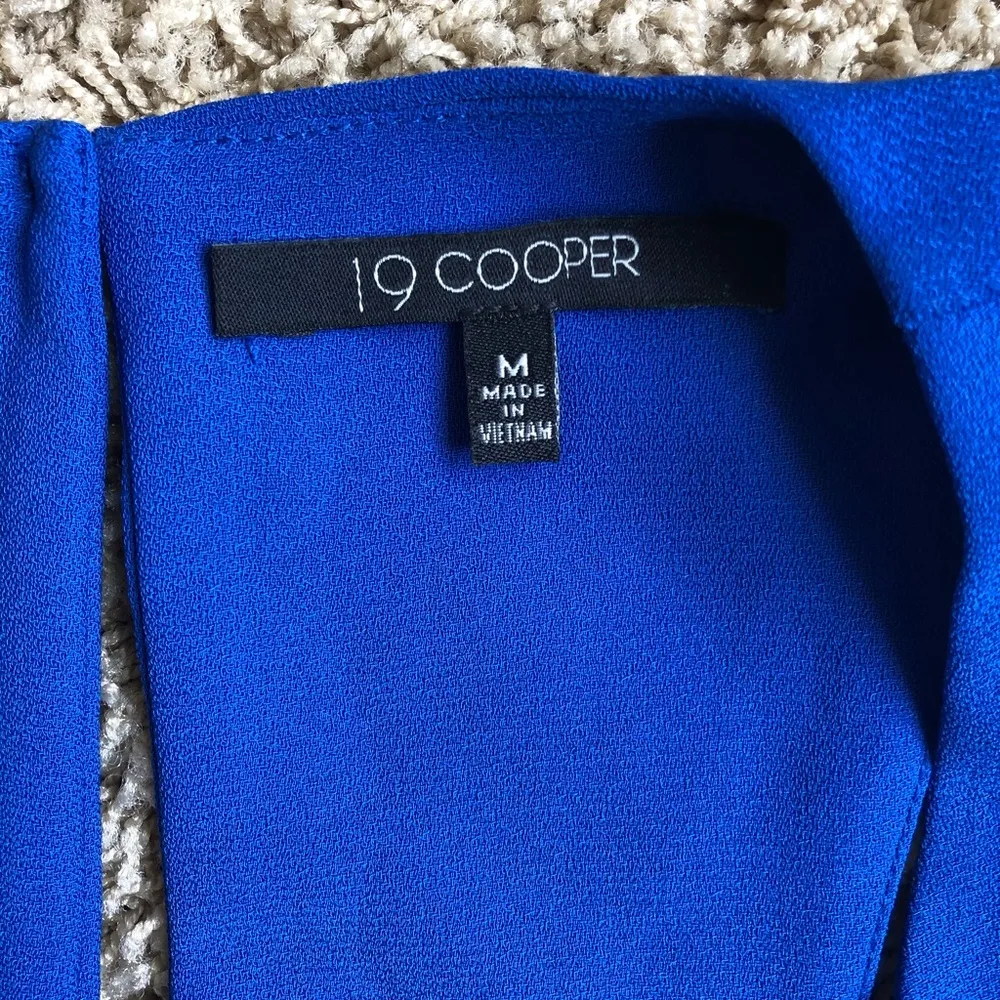 19 cooper lace dress Sz M - Image 2