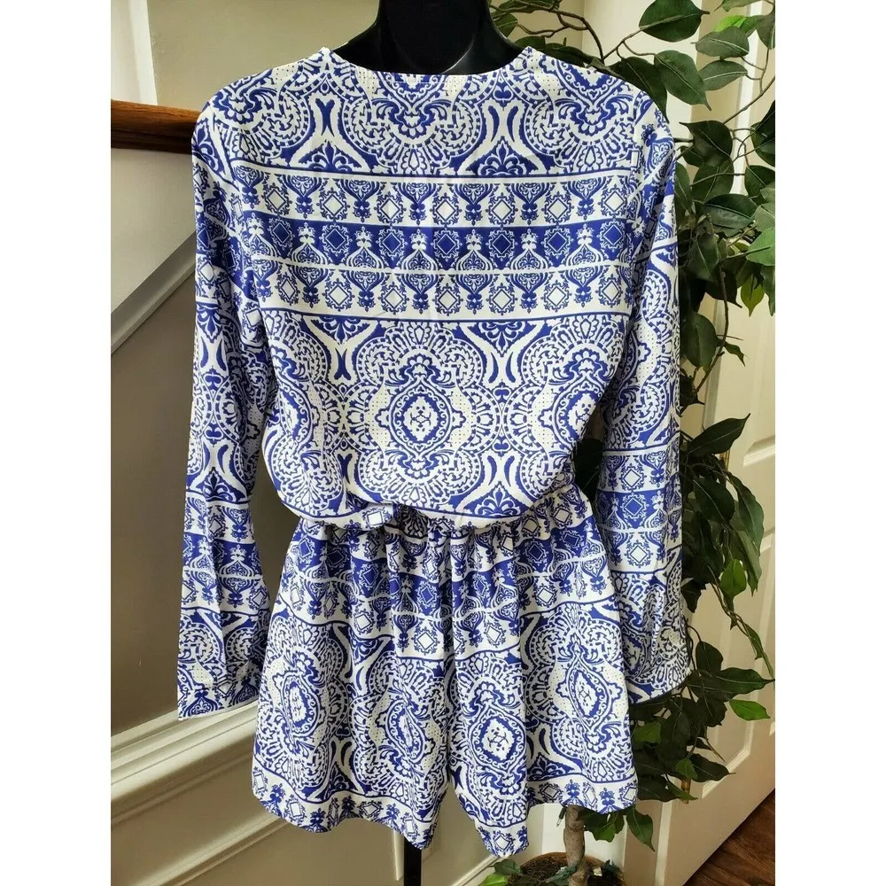 Boutique Freeway Women's Blue & White Polyester Long Sleeve Round Neck Romper S - Image 7