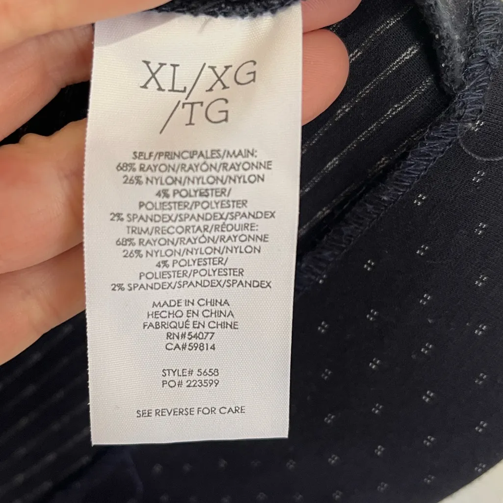 CAbi  Navy Blue  and white collared Carriage Jacket 5658 Size XL - Image 6