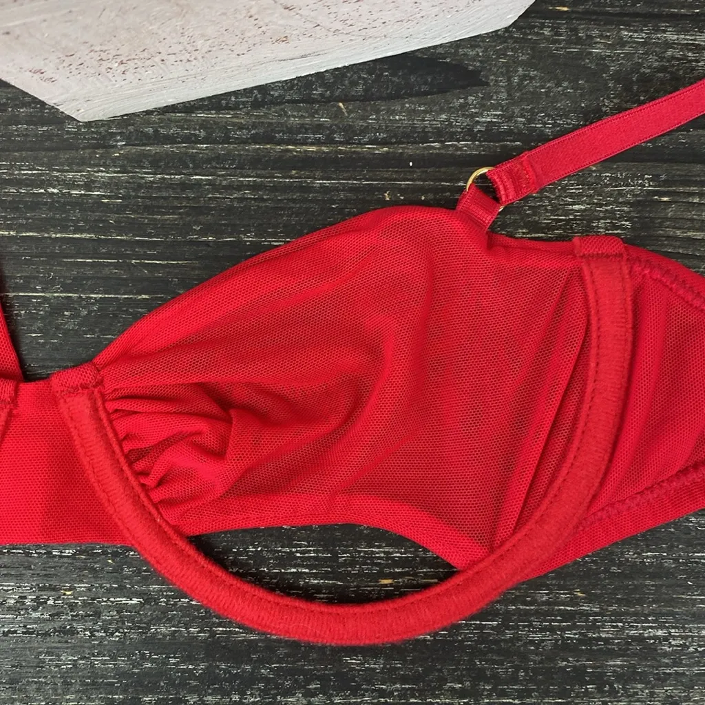 Venus  Red Sheer Underwire Unlined Bra S - Image 5