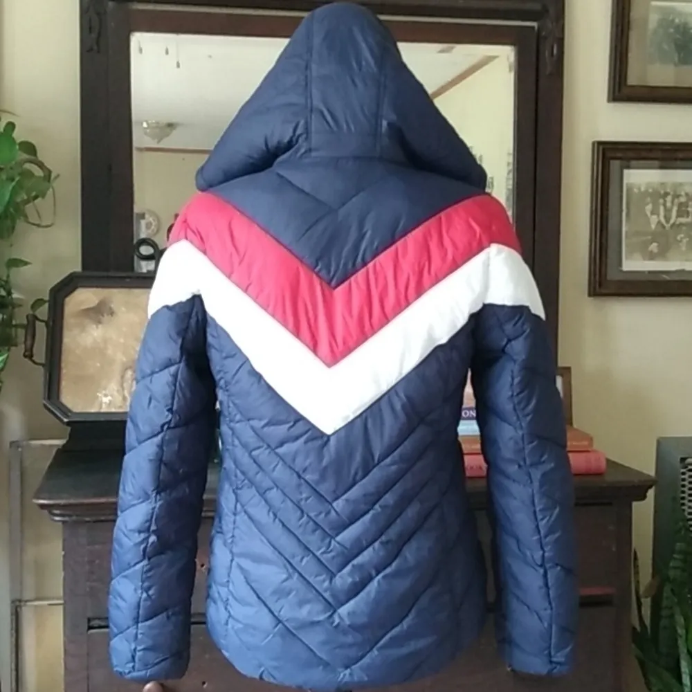 Reebok Sherpa Fur Hood Quilted Puffer Jacket - Chevron Red White & Navy Blue - Image 4