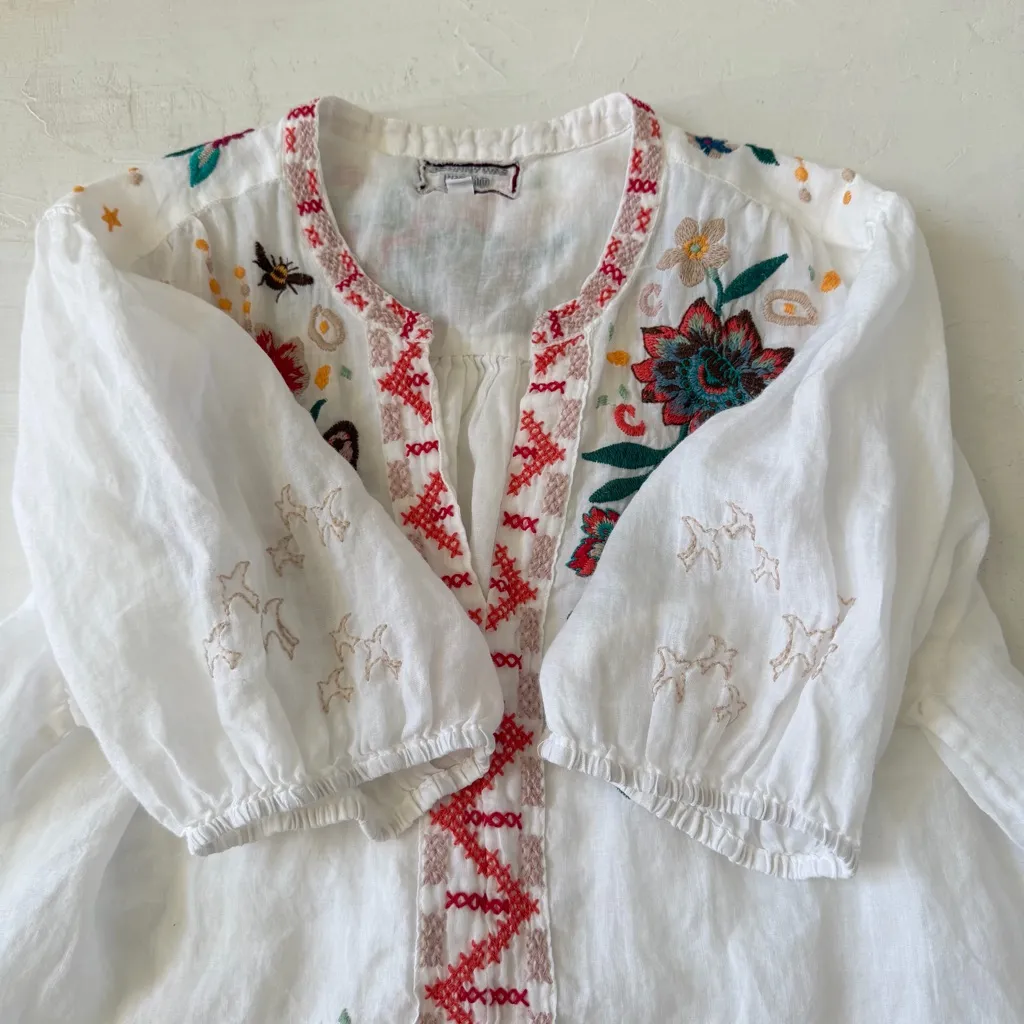 Johnny Was Olinda Floral Butterfly Embroidered Puff Sleeve Top Size L - Image 6