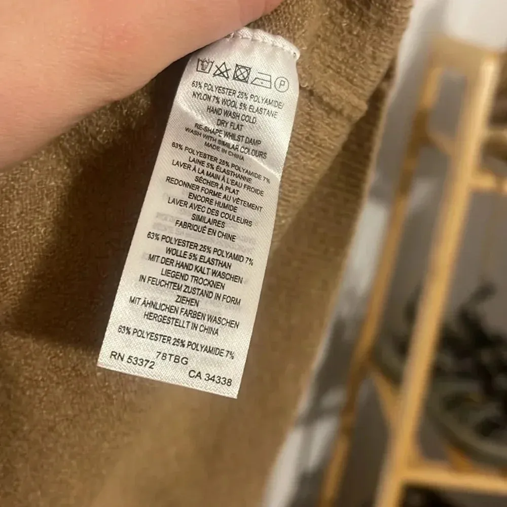 French Connection camel/ oatmeal Mel sweater NWT - Image 10