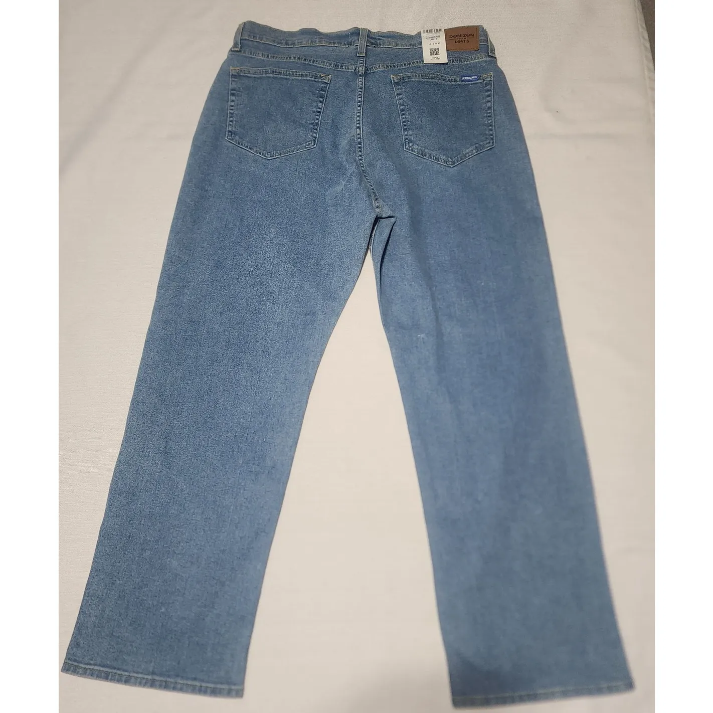 Denizen from Levi's 90"s loose straight waist 33'' length 41'' women's - Image 7