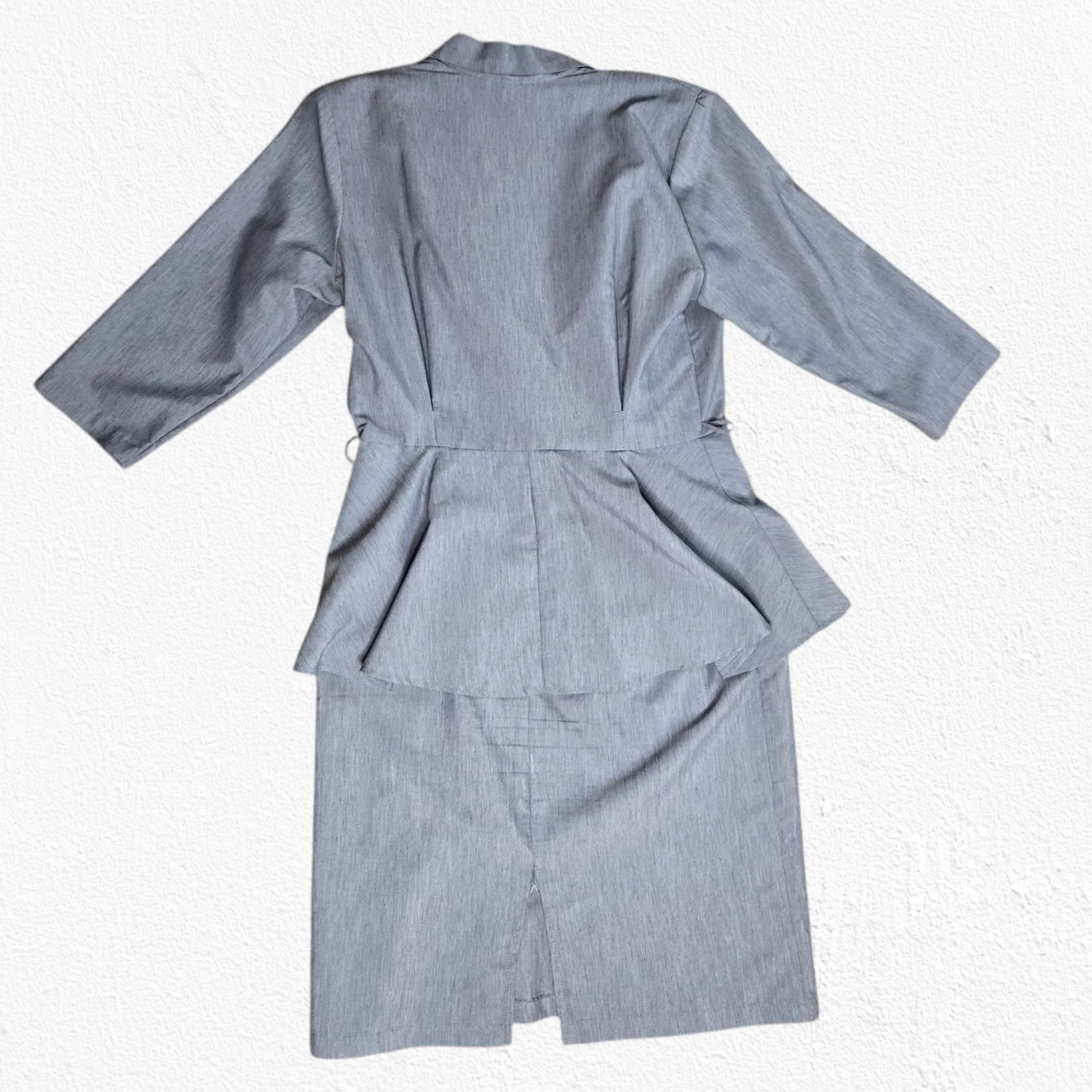 1980s Vintage Gray Office Career Made in USA Peplum Pencil Power Dress Size 14P - Image 10