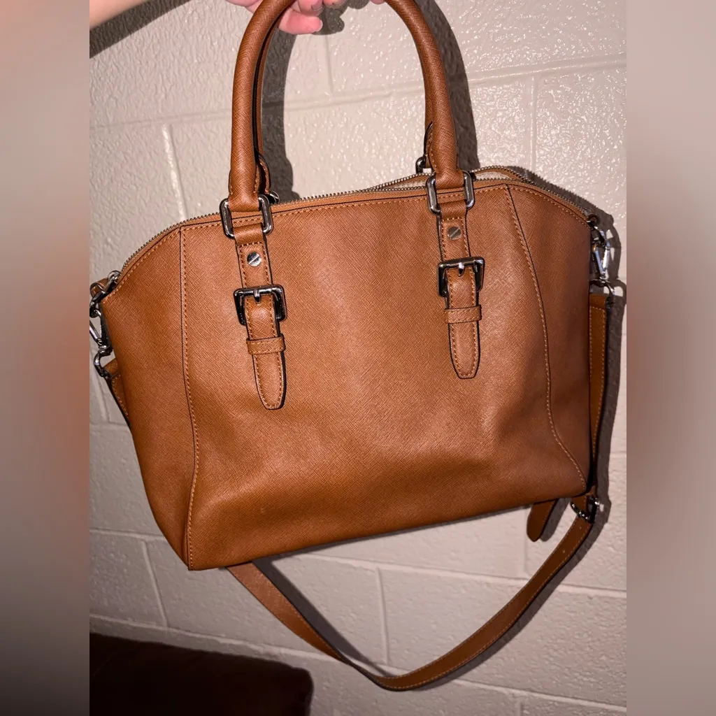 Michael Kors “Ciara” Purse 👜 - Image 3