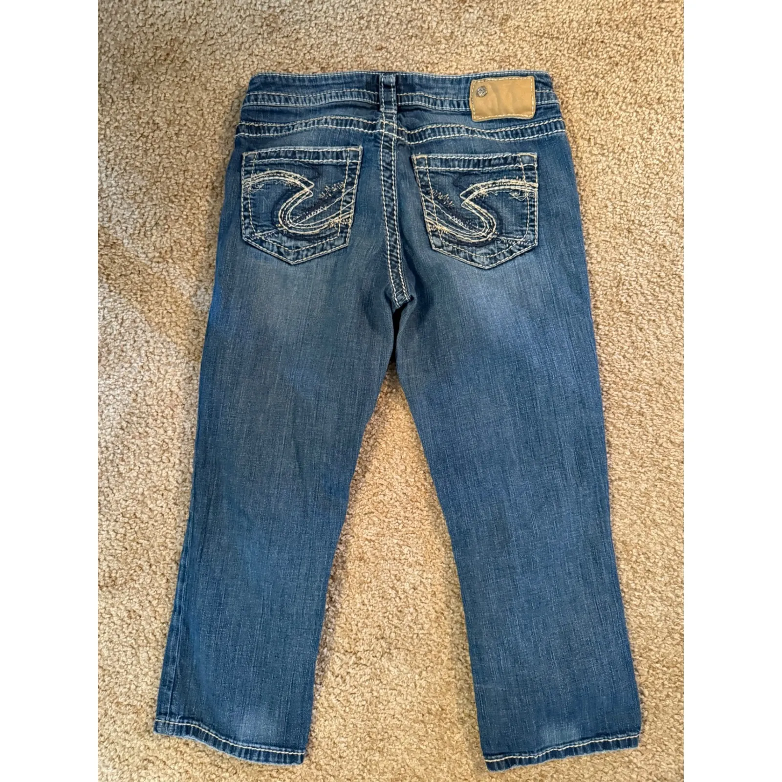 Silver Jeans Co Womens Aiko capri Western Globe works Size 27 Blue Denim - Image 2