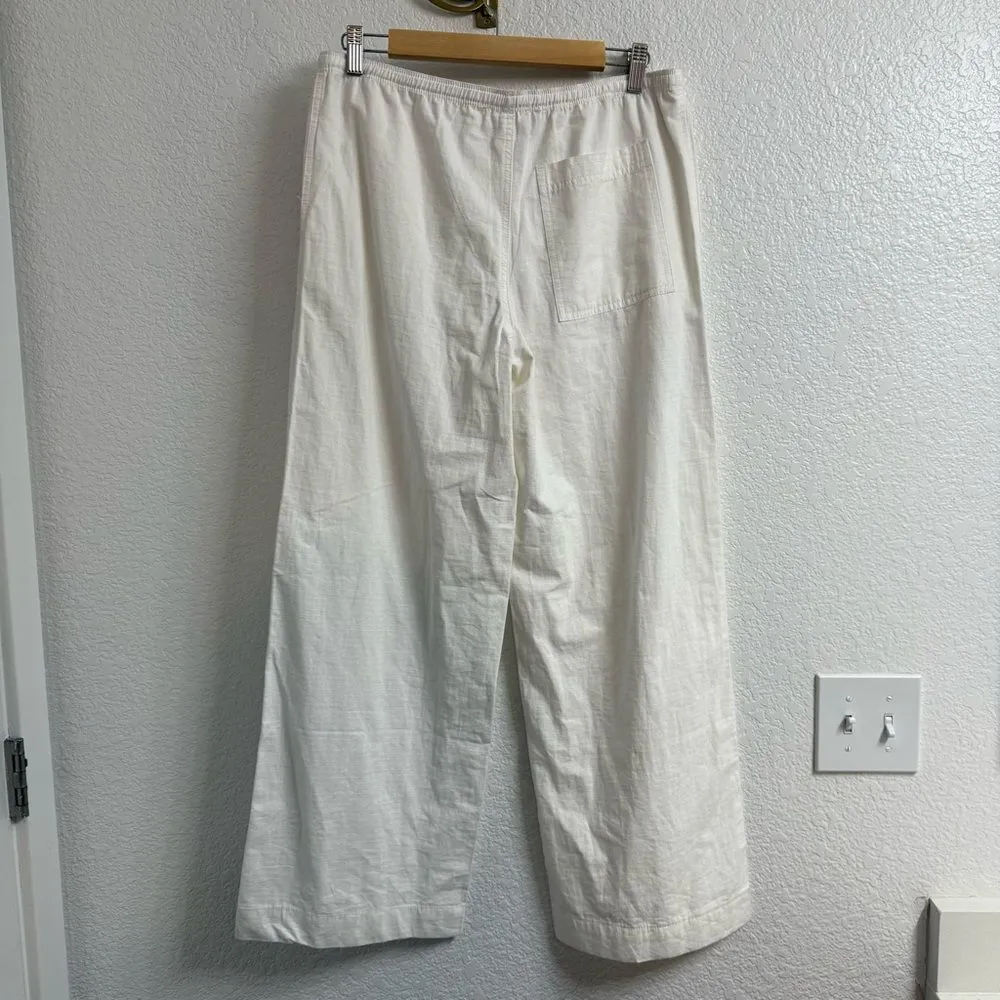 Isalis  Joyce Pants in White Size Medium - Image 2