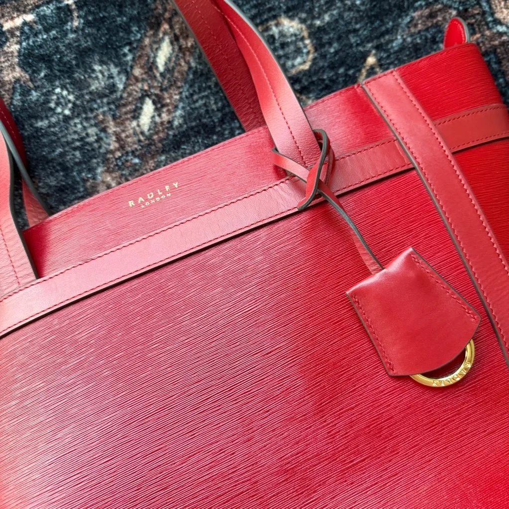 NWOT Radley London Street Large Zip Top Red Shoulder Purse Bag - Image 2