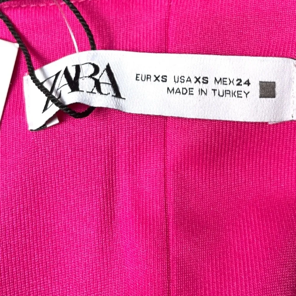 Zara Floral Halter Cropped Top Hot Pink Fuchsia Size XSmall - Image 4