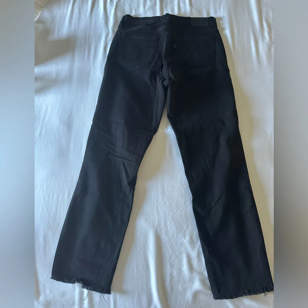 $98 Levi's Women's Premium 724 High Rise Straight Crop Jeans - Size 28 - Black - Image 12
