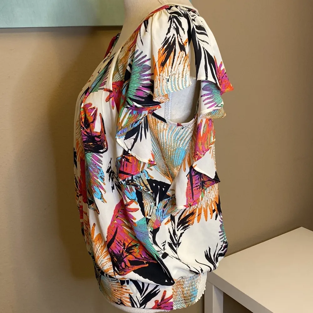 Tropical flowy blouse top medium - Image 5