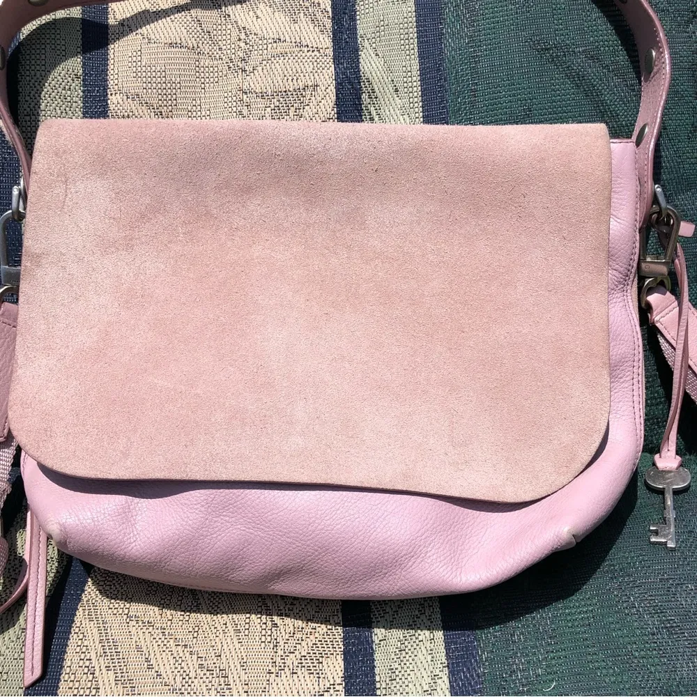 Fossil Maya Crossbody Suede Leather Lilac Purse - Image 5