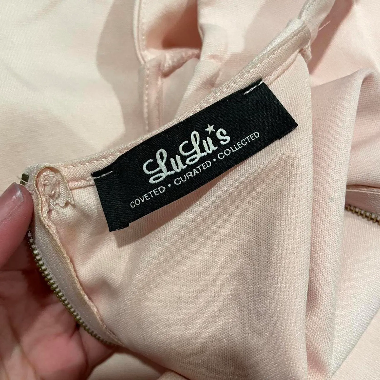 lulus peach pink midi bodycon dress. size medium - Image 6