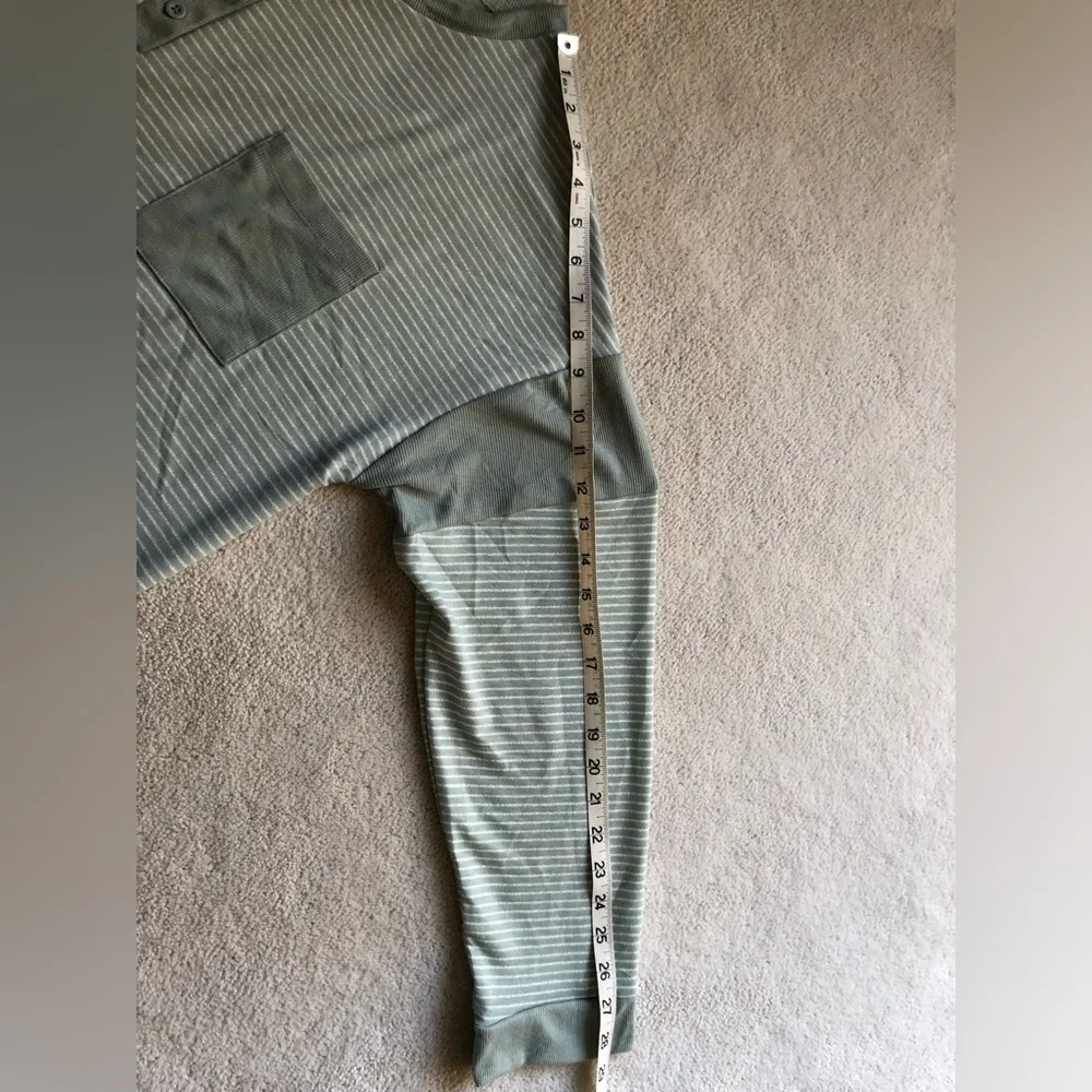 Splendid  light green lounge set - size XL - Image 5