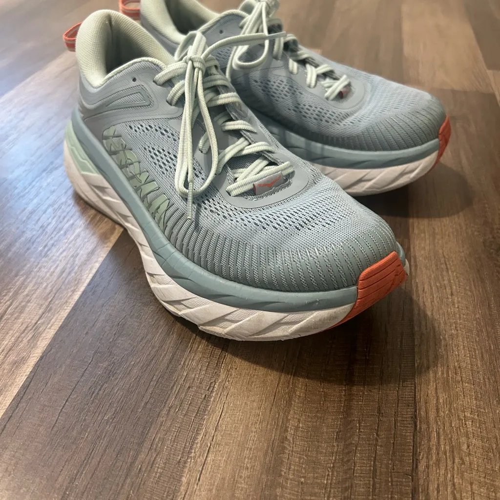 HOKA Women's Bondi 7 Wide Blue Fog/Coral Running Shoes - Image 2