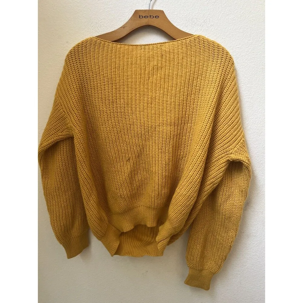 ZAFUL SOLID YELLOW CABLE KNOT SWEATER SIZE LARGE (L9) - Image 3