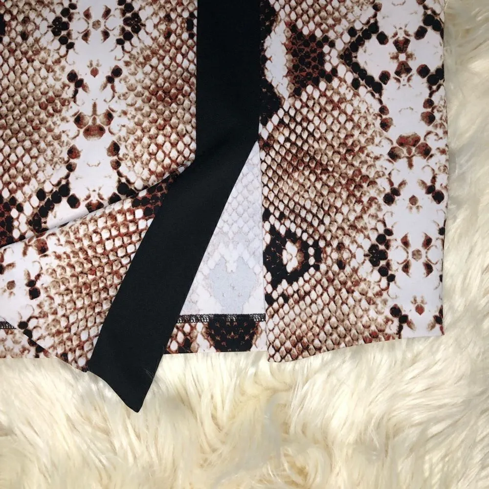 Worthington snake print scuba skirt size 12 - Image 3