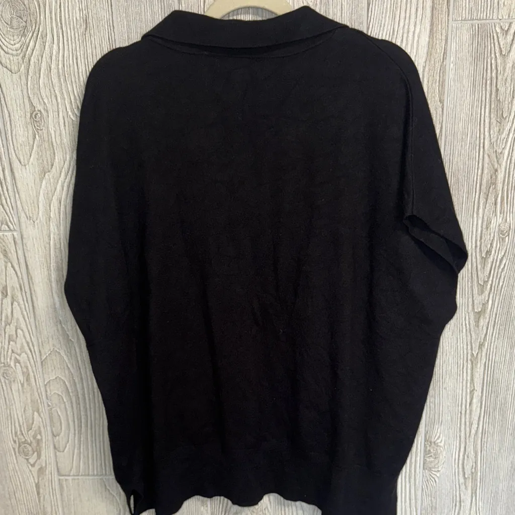 Calvin Klein Women's Black V-Neck Sweater - Image 5