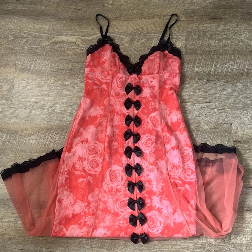 Delia’s By Doll’s Kill Holding Onto Moments Floral Dress Size Small Black - Image 2