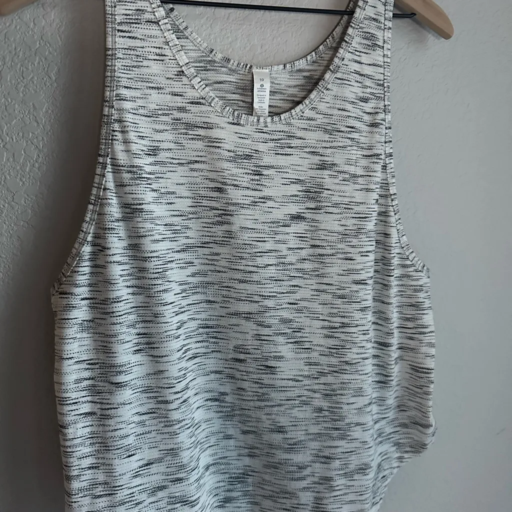 🤍Lululemon Rush Hour White and Gray Space Dye Tank Top - Image 4