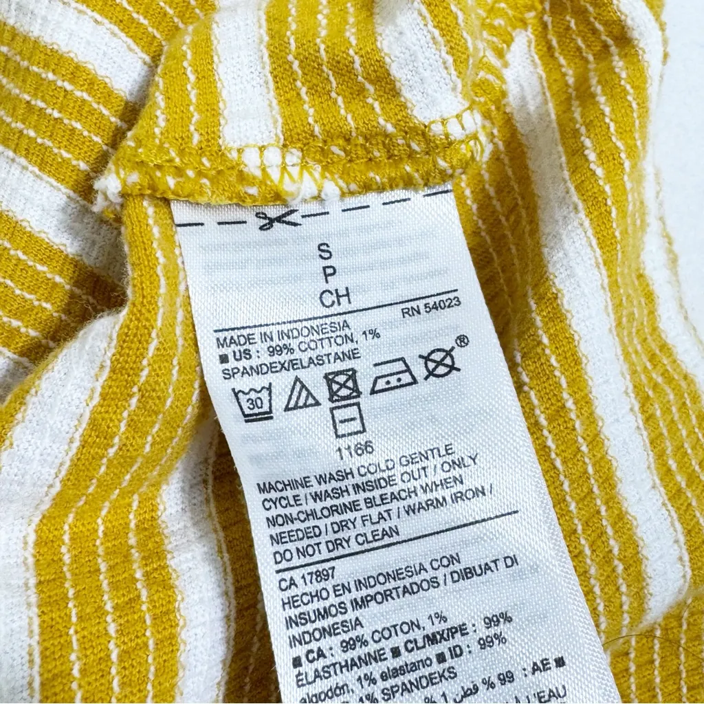 Old Navy Mustard Yellow Striped Cap Sleeve Top Size Small - Image 6