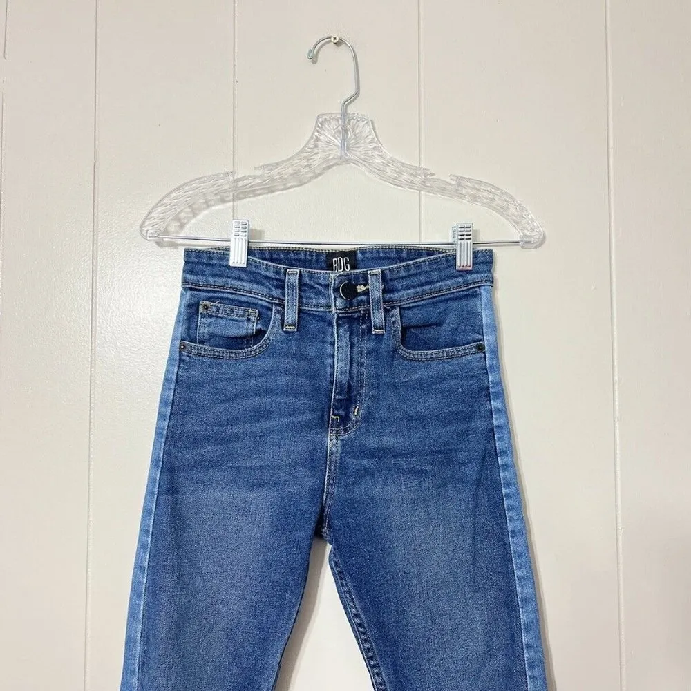 BDG Urban Outfitters Kick Flare High Rise Cropped Denim Jeans Size 25 EUC - Image 4
