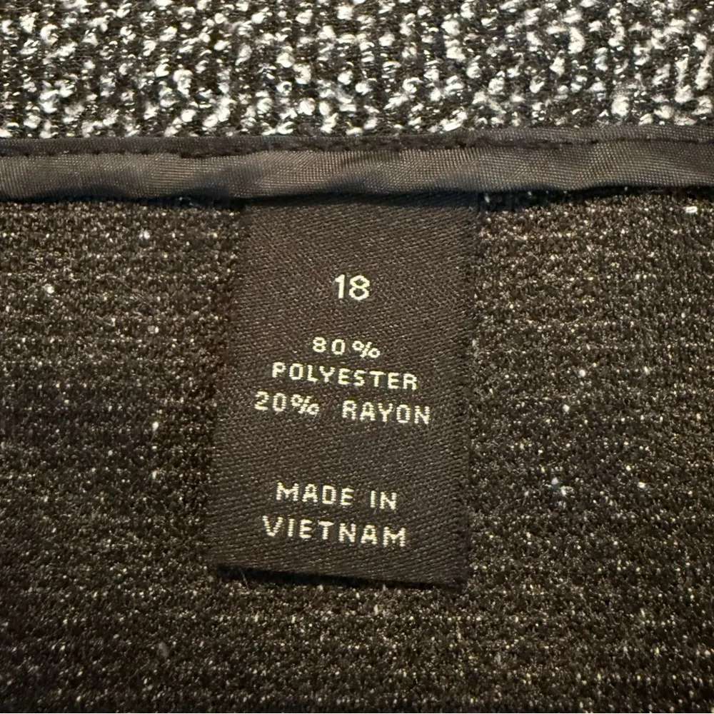 Lane Bryant Draped Tulip Skirt Tweed Black Gray Women’s Size 18 Faux Wrap - Image 4