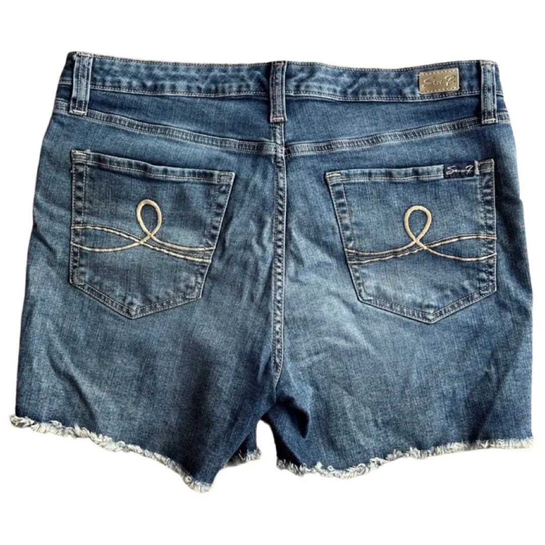 Seven7 Medium Wash Blue Denim Raw Hem Boyfriend Relaxed Jean Shorts Sz 12 - Image 6