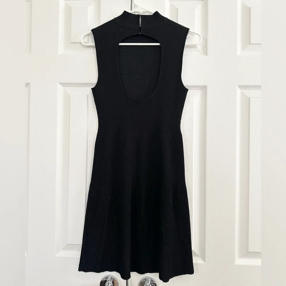Theory Black Sleeveless Knit Fit & Flare Dress size small - Image 2