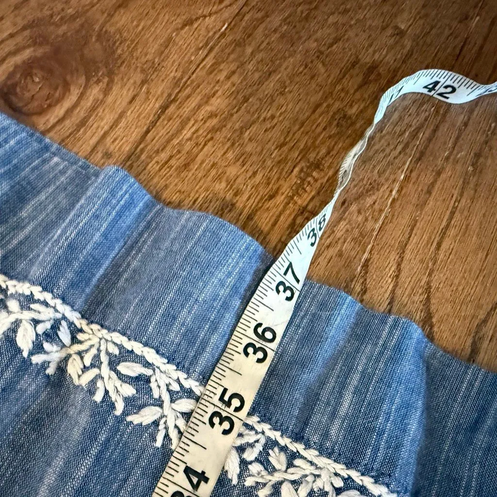 Roller Rabbit Faith embroidered denim shift dress size small - Image 10