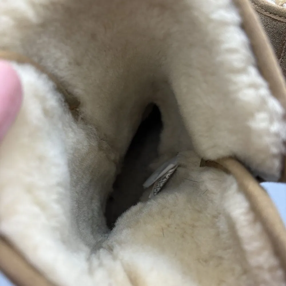 UGG Amie Classic Slim Chestnut Suede Shearling Women’s Wedge Boots Size 9 - Image 4