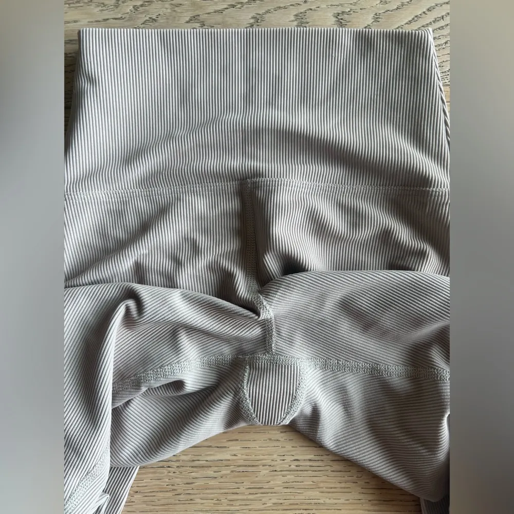 NWT: Beach Riot Ayla Legging in Taupe size XS - Image 5