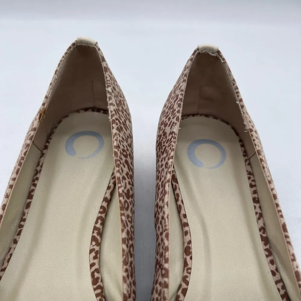 Journee Collection Loafers Womens 7 1/2 Animal Print Justine Heeled Loafers NEW‎ - Image 7