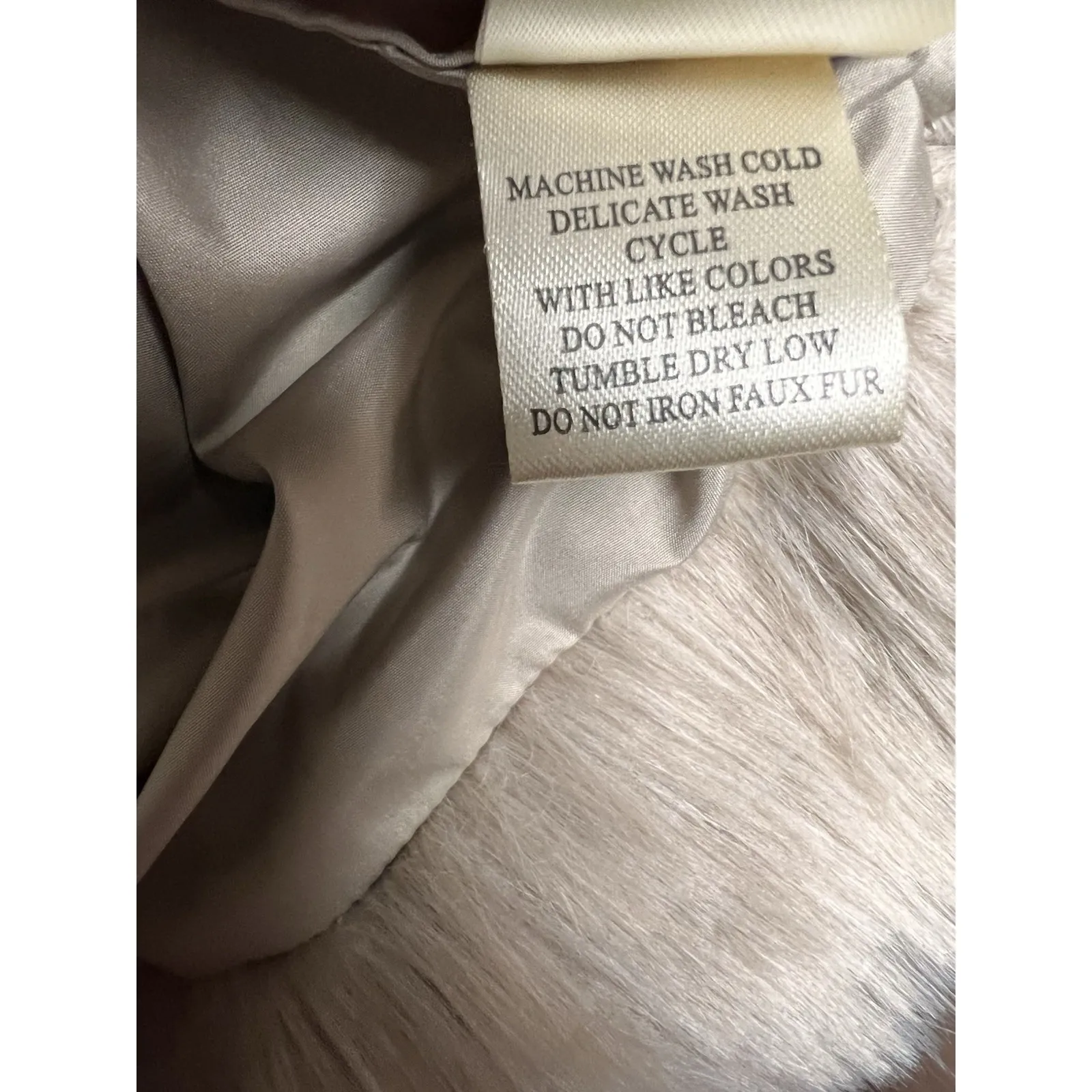 034-007‎ Dylan Los Angeles Faux Fur Vest Womens L Brown Soft Open Front - Image 8