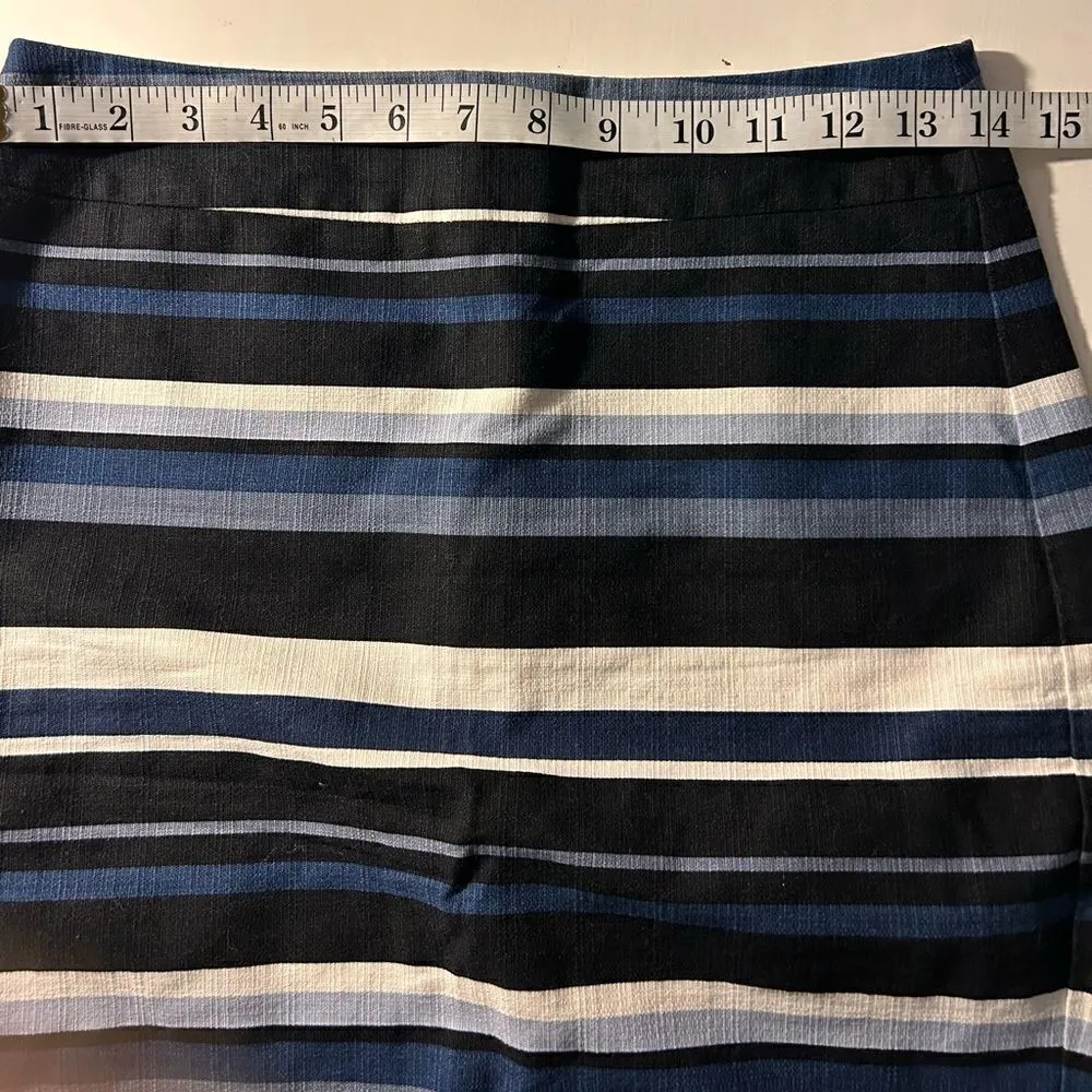 Banana Republic Navy Cream Striped Lined Pencil Skirt Size 0 - Image 5