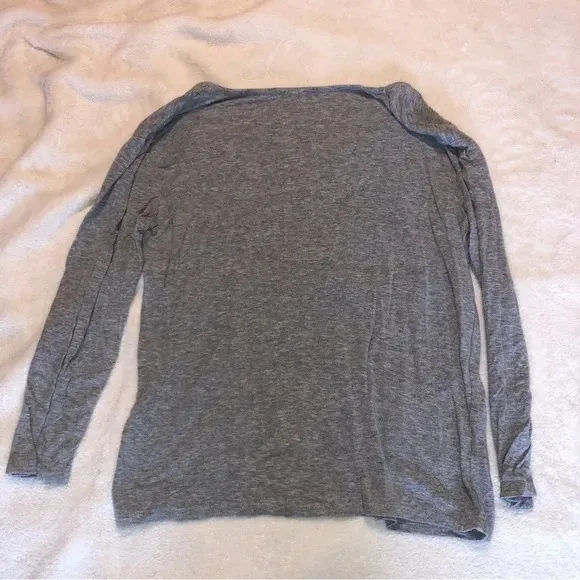 Adika Gray Long Sleeve T Shirt Relaxed Fit Basic Pull Over Size Small No Flaws - Image 2