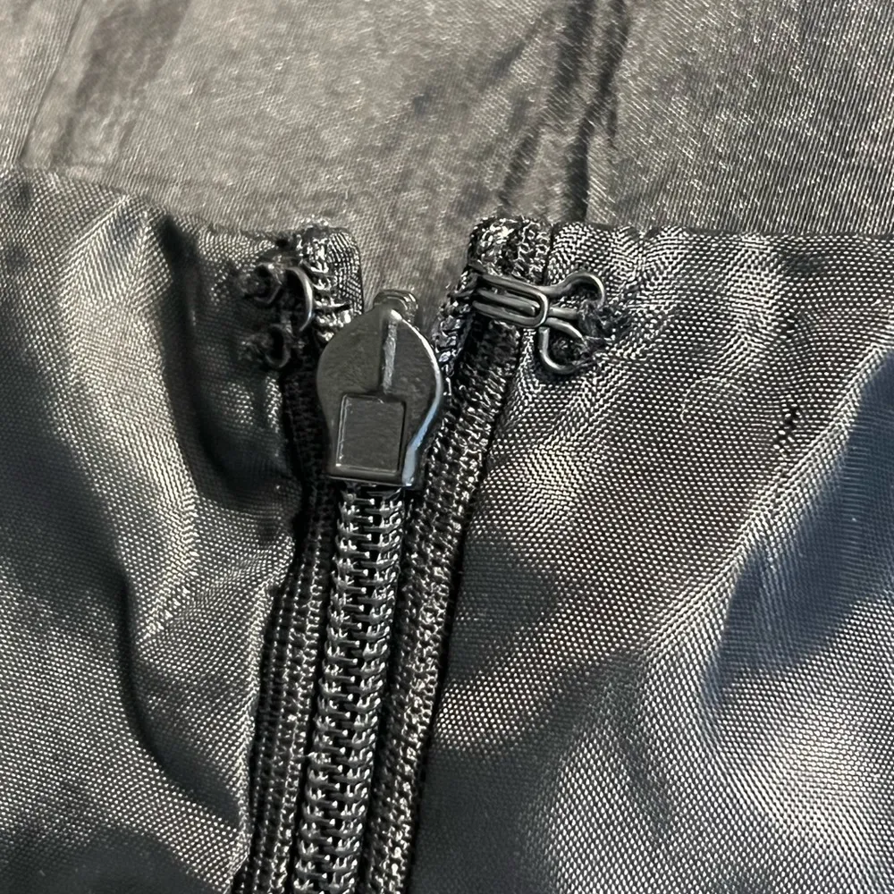 Night Way Collections 6 v neck black ivory eyelet embroidered floral dress lined - Image 5