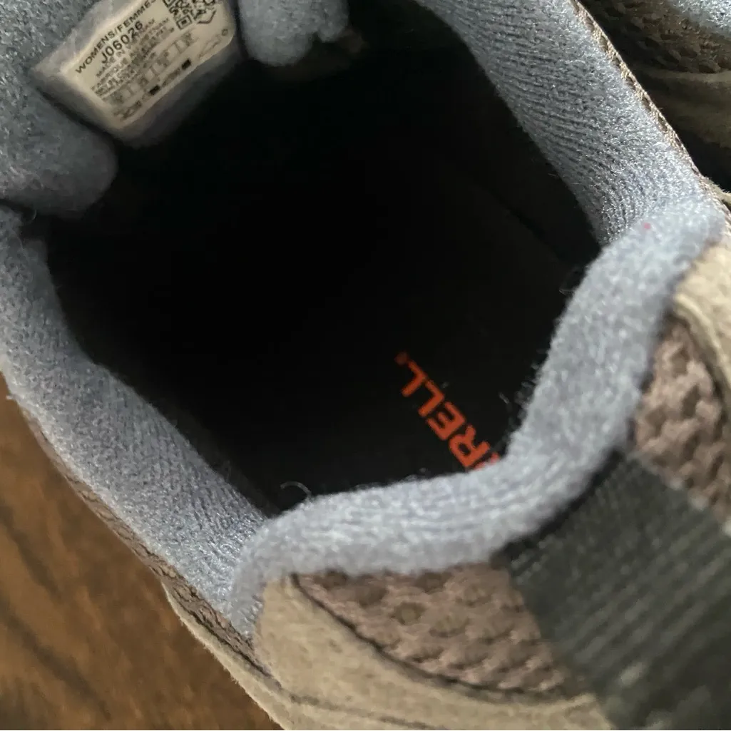 Merrell Women's Moab 2 Vent Hiking Shoe Smoke, 10 US, J06026 Blue Gray Sneakers - Image 4