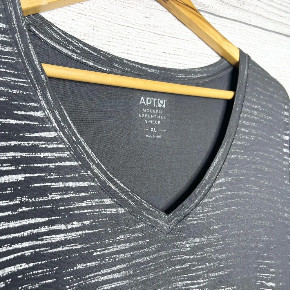 Apt. 9 Silver & Gray Striped V Neck Short Sleeve Casual T-Shirt Size XL - Image 3