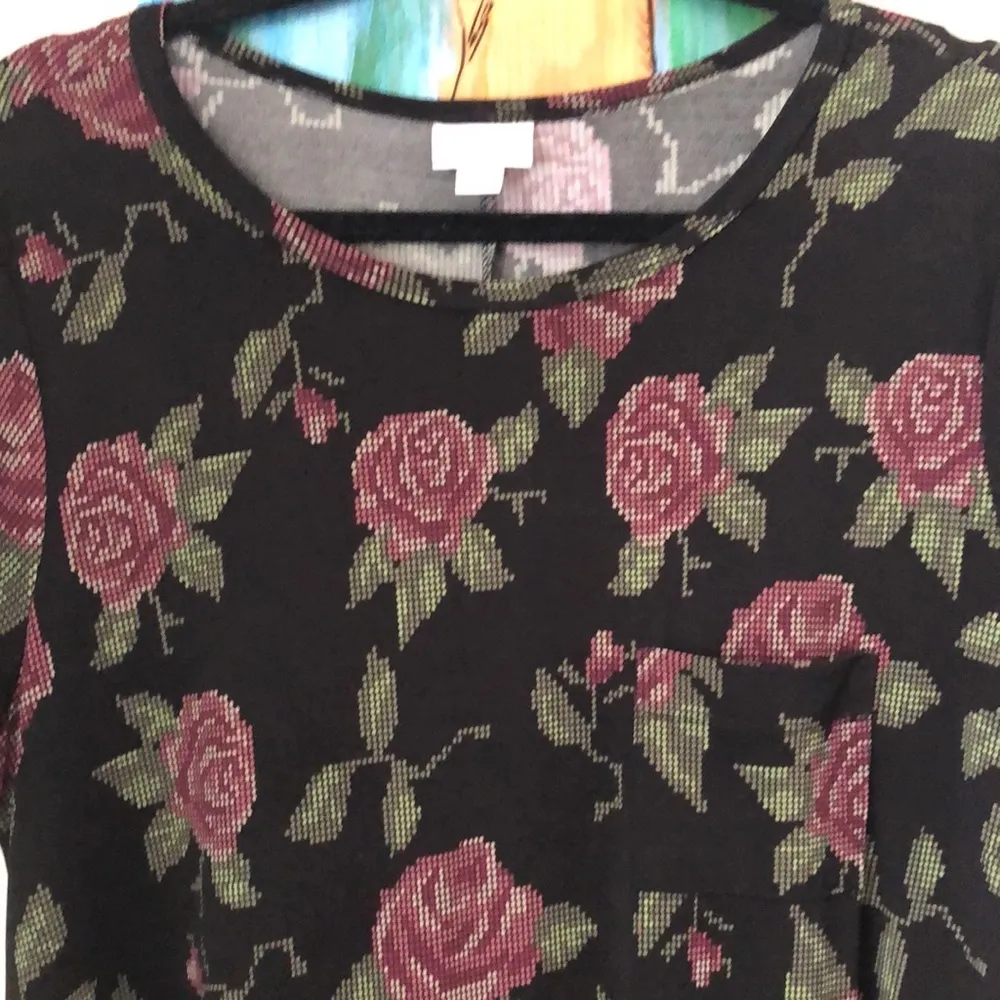 Lularoe Carly roses - Image 2
