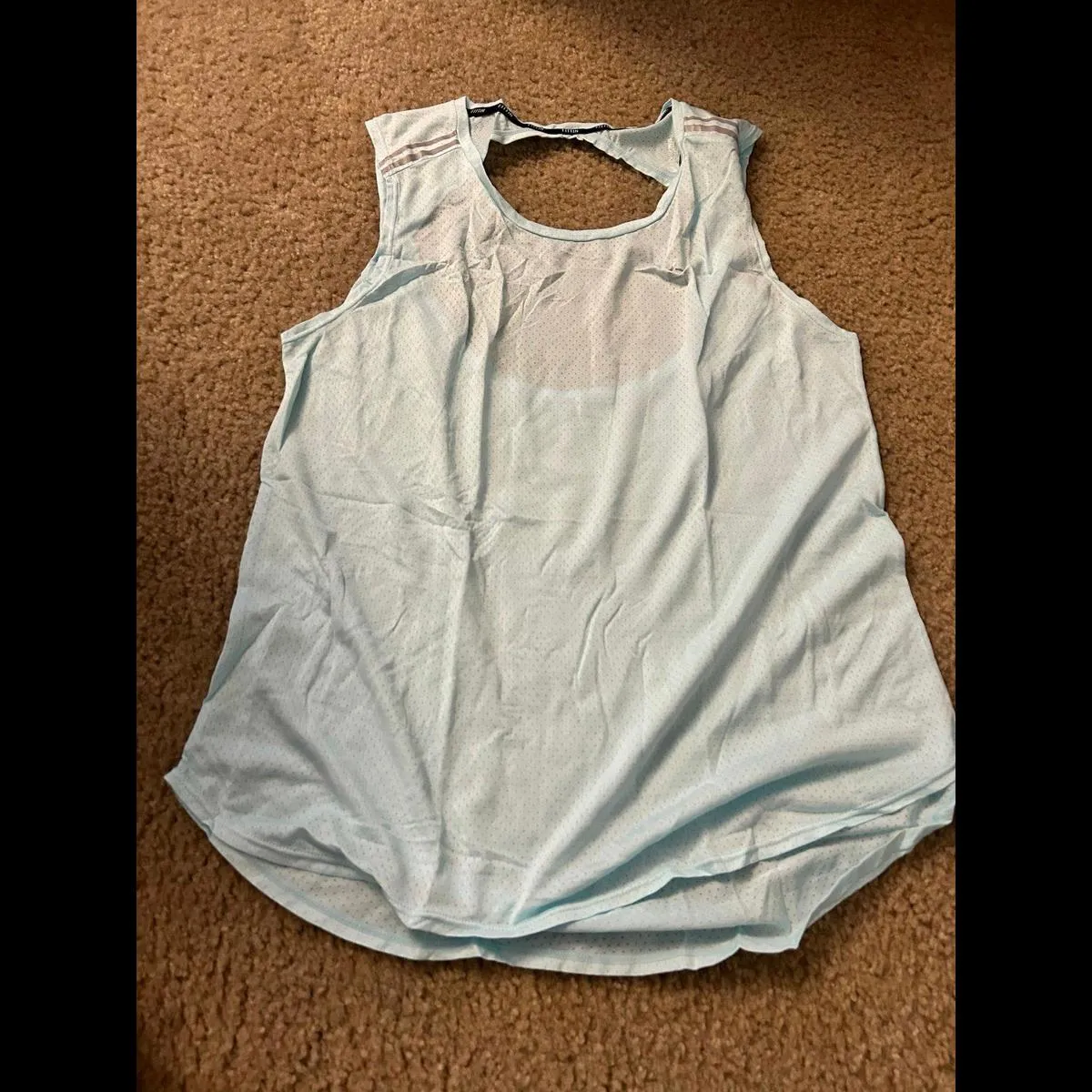 top light blue tank gym work out size xl - Image 3