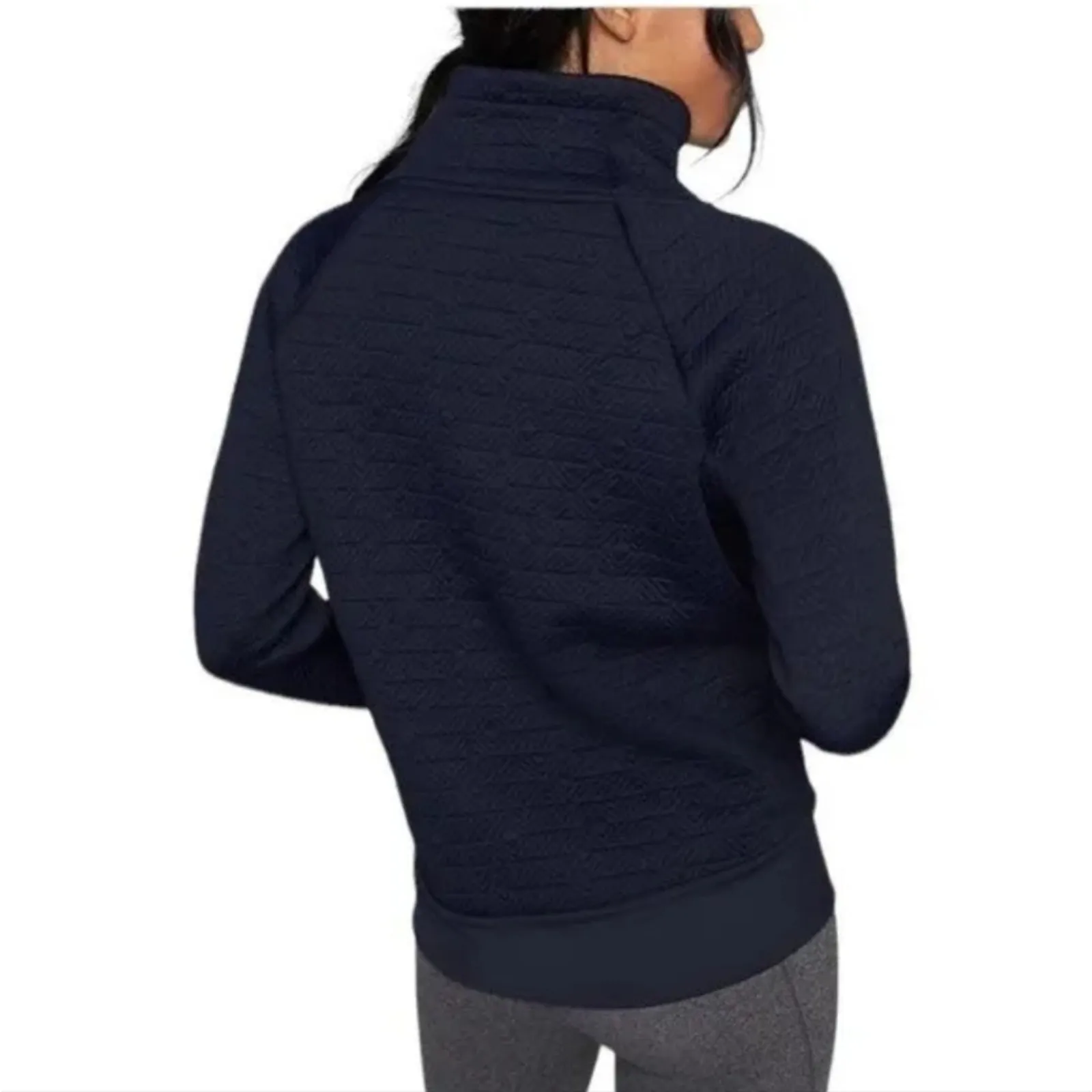 Athleta Jacquard Elevation Quilted Oversized Pullover Size  Small Black - Image 2